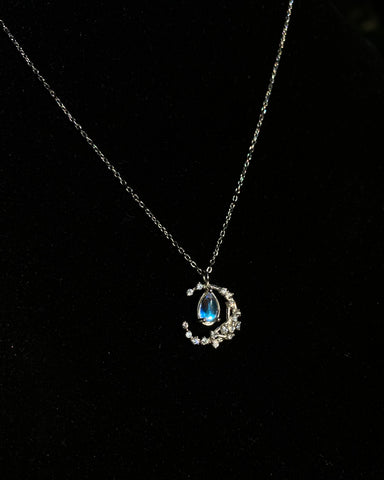 Waterdrop Moon Necklace